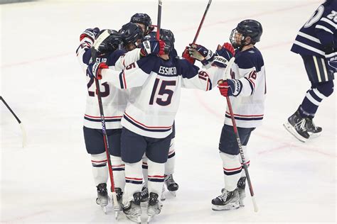 Uconn Mens Hockey Earns Fourth Seed In Hockey East Playoffs To Host