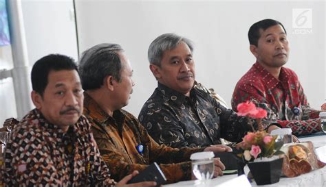 Foto Peresmian Laboratorium Uji Balai Riset Budidaya Ikan Hias Foto