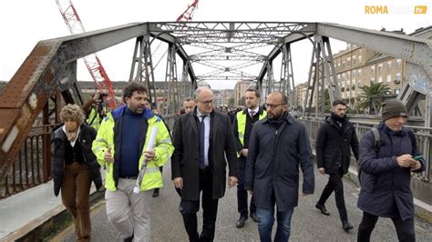 Ponte Di Ferro Il Sopralluogo Del Sindaco Gualtieri Lavori Nei Tempi