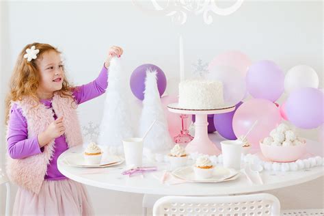 A Sweet Winter Wonderland Party - TWINKLE TWINKLE LITTLE PARTY