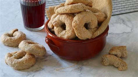 Italian Wine Biscuit Recipe