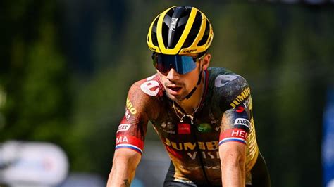 Vuelta Primoz Roglic Torna Ad Allenarsi Dopo L Infortunio Al Tour Ma