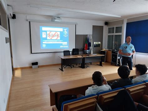 Agrupamento De Escolas Aver O Mar