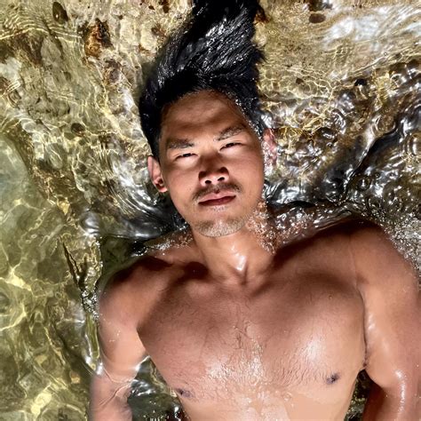 Who Wants To Go For A Swim Nudes Gaybrosgonemild Nude Pics Org