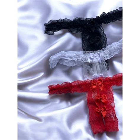 Kit 3 Calcinhas Feminina Sexy Lingerie Fio Dental Renda Sensual Pingente Luxo Aberta