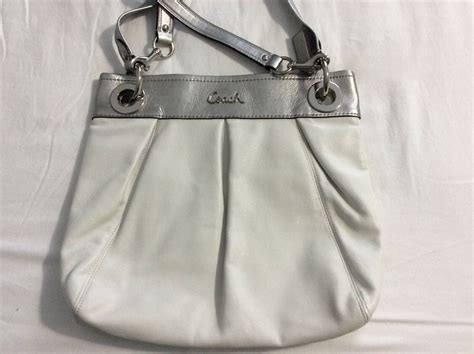 Coach leather purse with detachable shoulder strap - Gem