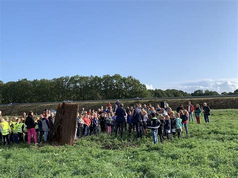 Eerste Archeologisch Beleefpunt In Borger Odoorn Geopend Het Hunebed