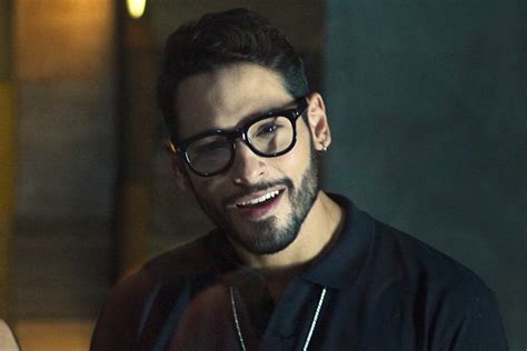 Bruno Fagundes Sobre Papel Gay Em S Rie Da Netflix Aceitei Por Isso Metr Poles