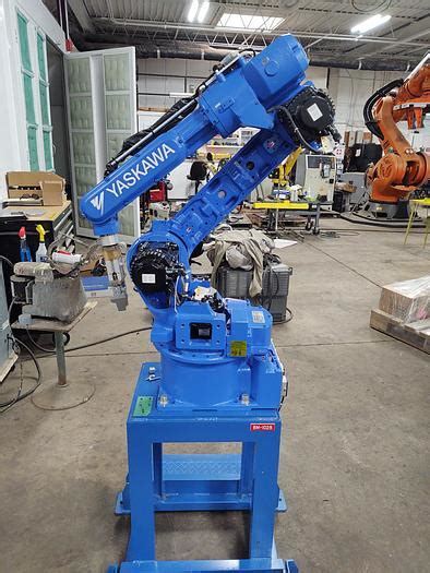 Used Yaskawa Motoman Mh Industrial Robot With Dx Controller