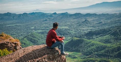 Rekomendasi Gunung Untuk Pendaki Pemula Di Indonesia