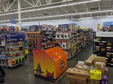 WALMART SUPERCENTER - Updated August 2024 - 10 Photos - 1250 Bennettsville Sq, Bennettsville ...