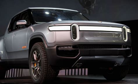 Electric Truck Maker Rivian Set For Big Listing Topauto