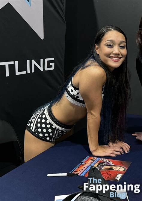 Roxanne Perez Rok C WWE NXT Roxanne Wwe Nude Leaks Photo TheFappening