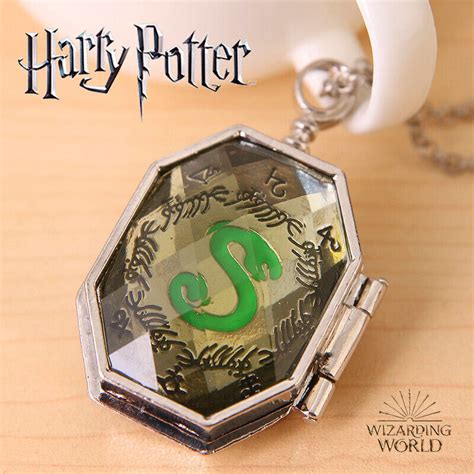 Slytherin Horcrux Locket Harry Potter Noble Wizarding World Lord