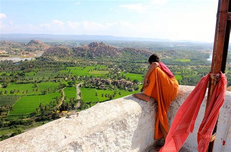 Hampi: Complete Travel Guide To The Enthralling Land - Splendid Traveler