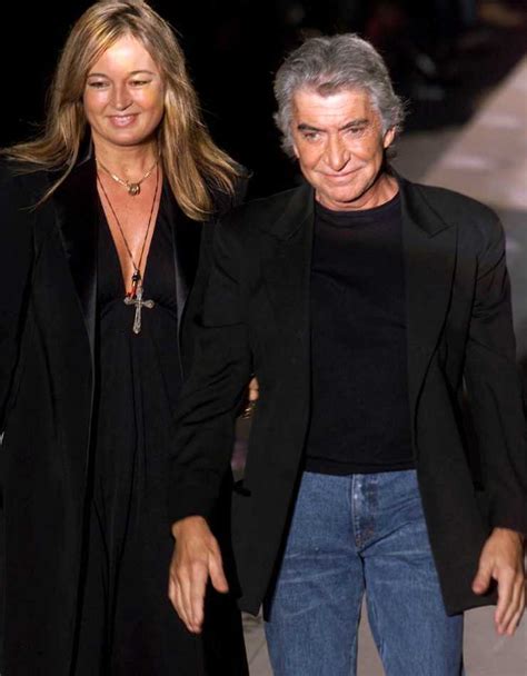 Roberto Cavalli è morto addio allo stilista delle stampe animalier