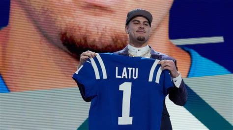 Who Is Laiatu Latu NFL Draft Prospect Among Top Defenders Abc10