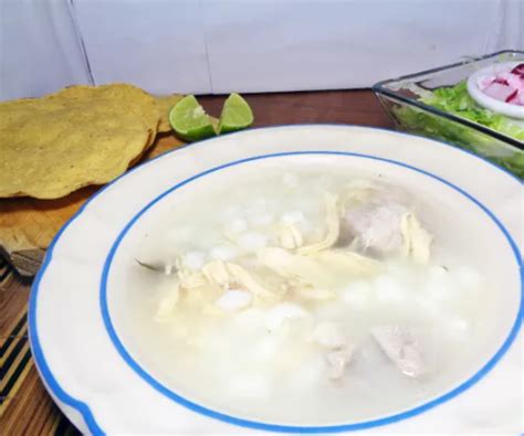 Chicken and pork white Pozole recipe - FoodsDiary