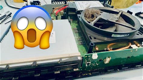 Oh Punaise Une Xbox One Horrible Jai Faillit En Vomir Youtube