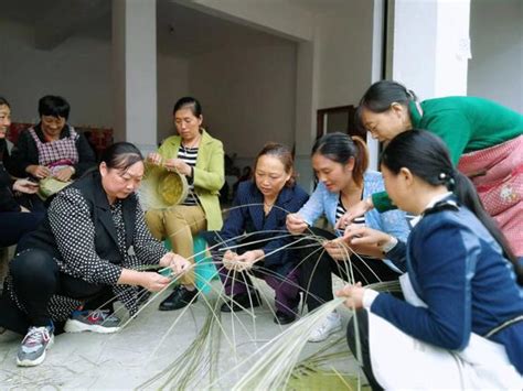 留守妇女家门口学技术 重庆18个深度贫困乡镇的贫困村启动培训媒体推荐新闻齐鲁网