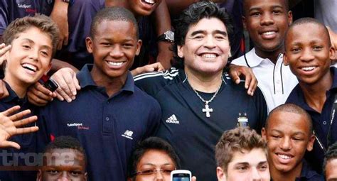 Deportes Diego Maradona Reconoció A Tres Hijos En Cuba Y Ahora Aparece