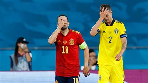 Spain 0 0 Sweden Swedes Cling On To Withstand Commanding Spain UEFA