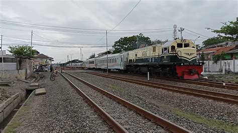 Ka Kaligung Spesial Menggunakan Lokomotif Vintage Dan Bawa Kereta