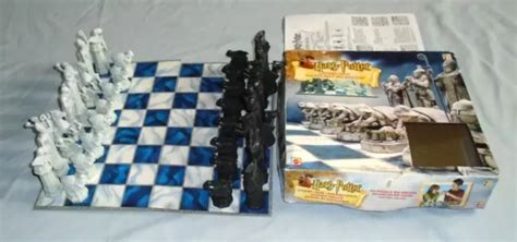 HARRY POTTER WIZARD Chess 2002 Mattel Game Set 100 Complete Wizards