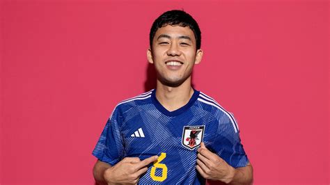 Wataru Endo Joins Liverpool Stuttgarts Japanese Midfielder Has All