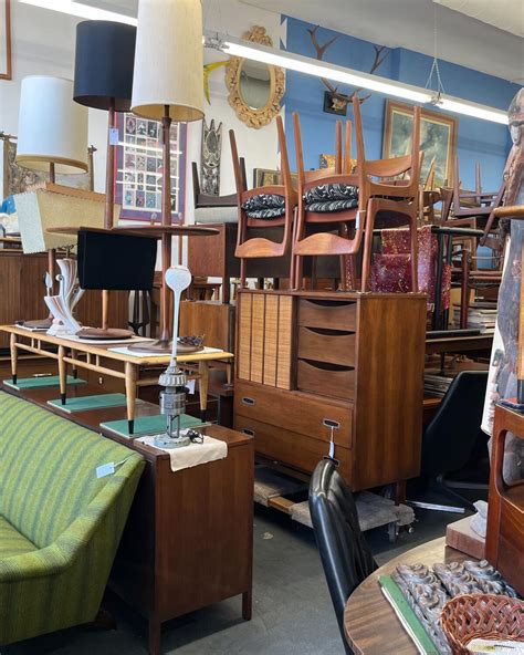 The best places to shop for used furniture in Los Angeles - Los Angeles