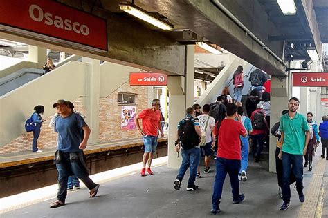 Passageiro morre esfaqueado em estação de trem em Osasco 05 01 2023