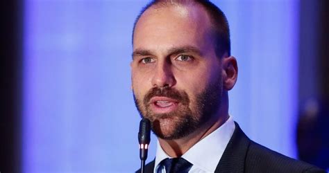 Eduardo Bolsonaro será candidato ao Senado por SP diz Valdemar Costa