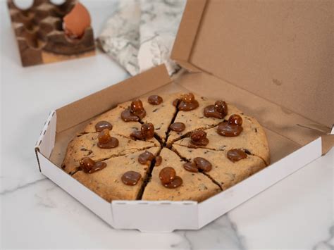 Recette pizza cookie praliné cédric grolet