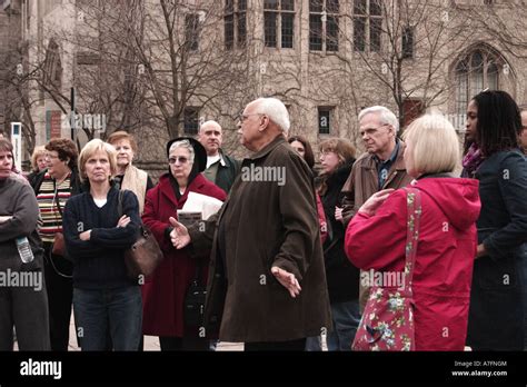 Tour of the University of Chicago campus Illinois USA Stock Photo - Alamy