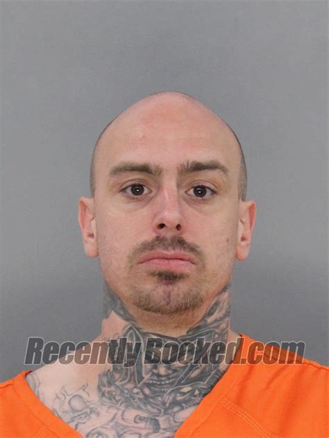 Recent Booking Mugshot For SHAWN MICHAEL GRIZZLE In Buffalo County