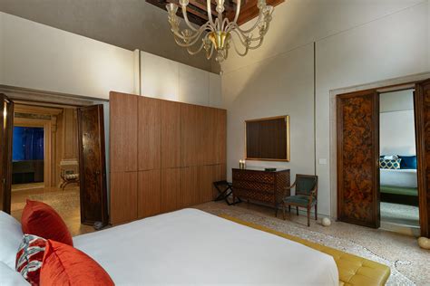 Piano Nobile Luxury Apartment In Venice With View