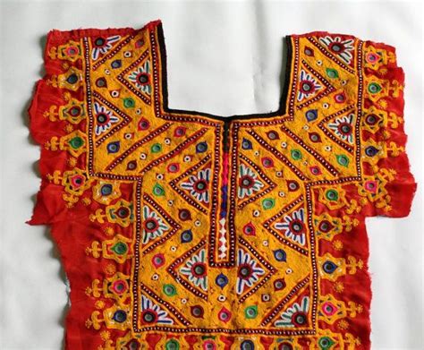 Free Shipping Indian Vintage Neck Yoke Embroider Work And Mirror Work