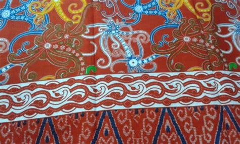 Motif Dayak Tato Baju Adat Batik Wanita Kebudayaan Suku Dayak