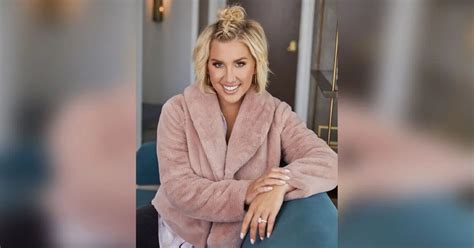 Savannah Chrisley Shares Cryptic Instagram Post Months After Parents ...