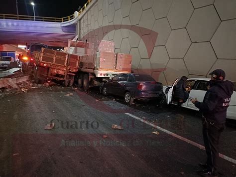 Accidente De Tr Ileres Y Autos Deja Cinco Lesionados Y Cuantiosos Da Os