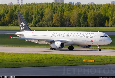 TC JRR Airbus A321 231 Turkish Airlines Aleksei Kim JetPhotos