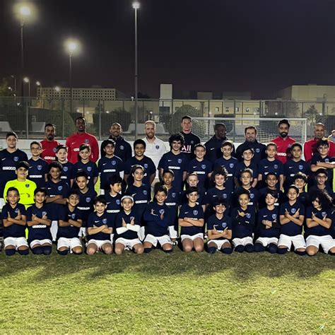 Julian Draxler Visits PSG Academy Qatar - PSG Academy