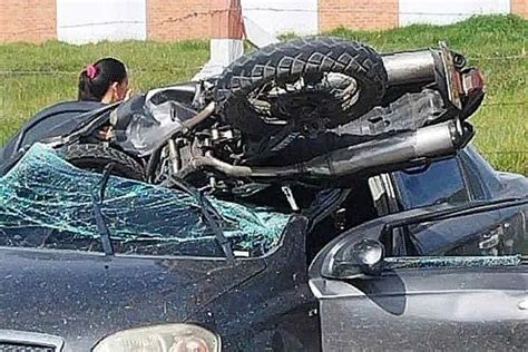 Choque Mortal En Chiquinquirá El Impresionante Accidente De Carro Y