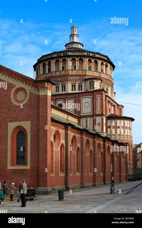 Santa Maria Delle Grazie Church The Refectory Houses The Mural Of The