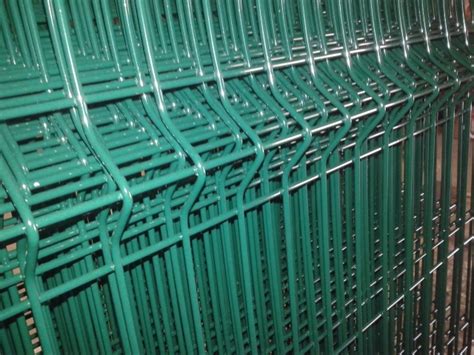 Galvanized Iron V Ribbed Welded Wire Mesh Fence Mesh Size 200x50