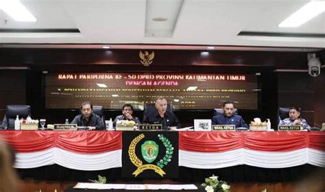 DPRD Kaltim Dan Pemprov Tandatangani Ranperda APBD 2023 Nilainya Rp 17