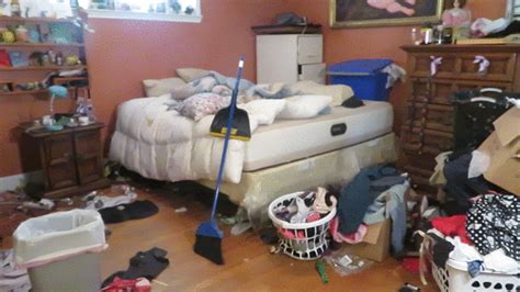 Your Bbw Nurse Vicki Farmer Nurse Vicki Plants Her Pototes In Her Garden In Cute Overalls A