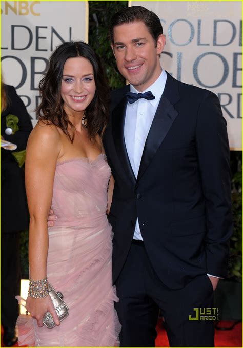 John Krasinski Emily Blunt Golden Globes 2010 Red Carpet Photo