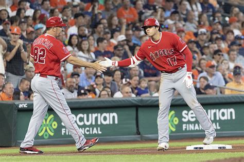 【mlb】大谷翔平、サイ・ヤング賞候補の奪三振王から6試合連続安打に13個目の盗塁 足で魅せるもエ軍は3連勝ならず Spread