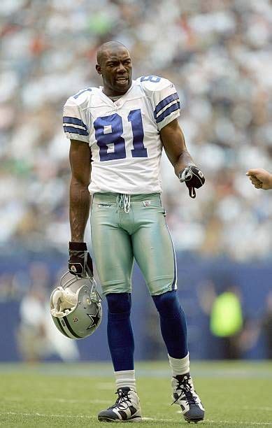 1,739 Terrell Owens Cowboys Stock Photos, High-Res Pictures, and Images ...